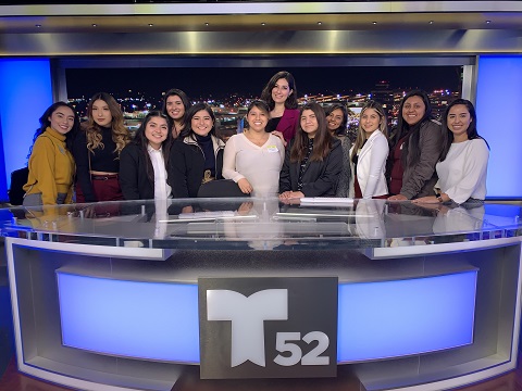 Latino Journalists tour Telemundo