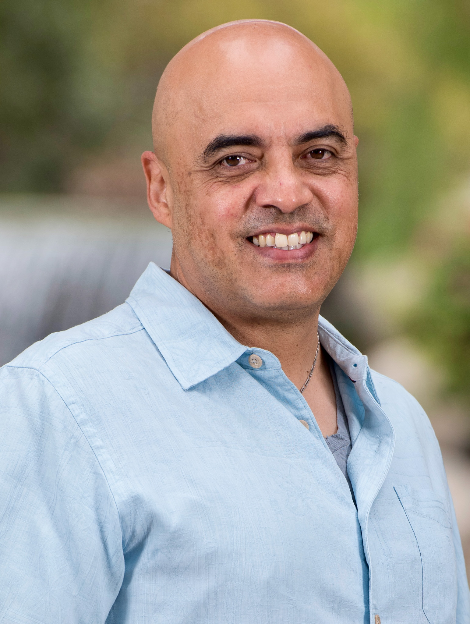 Professor Henry Puente