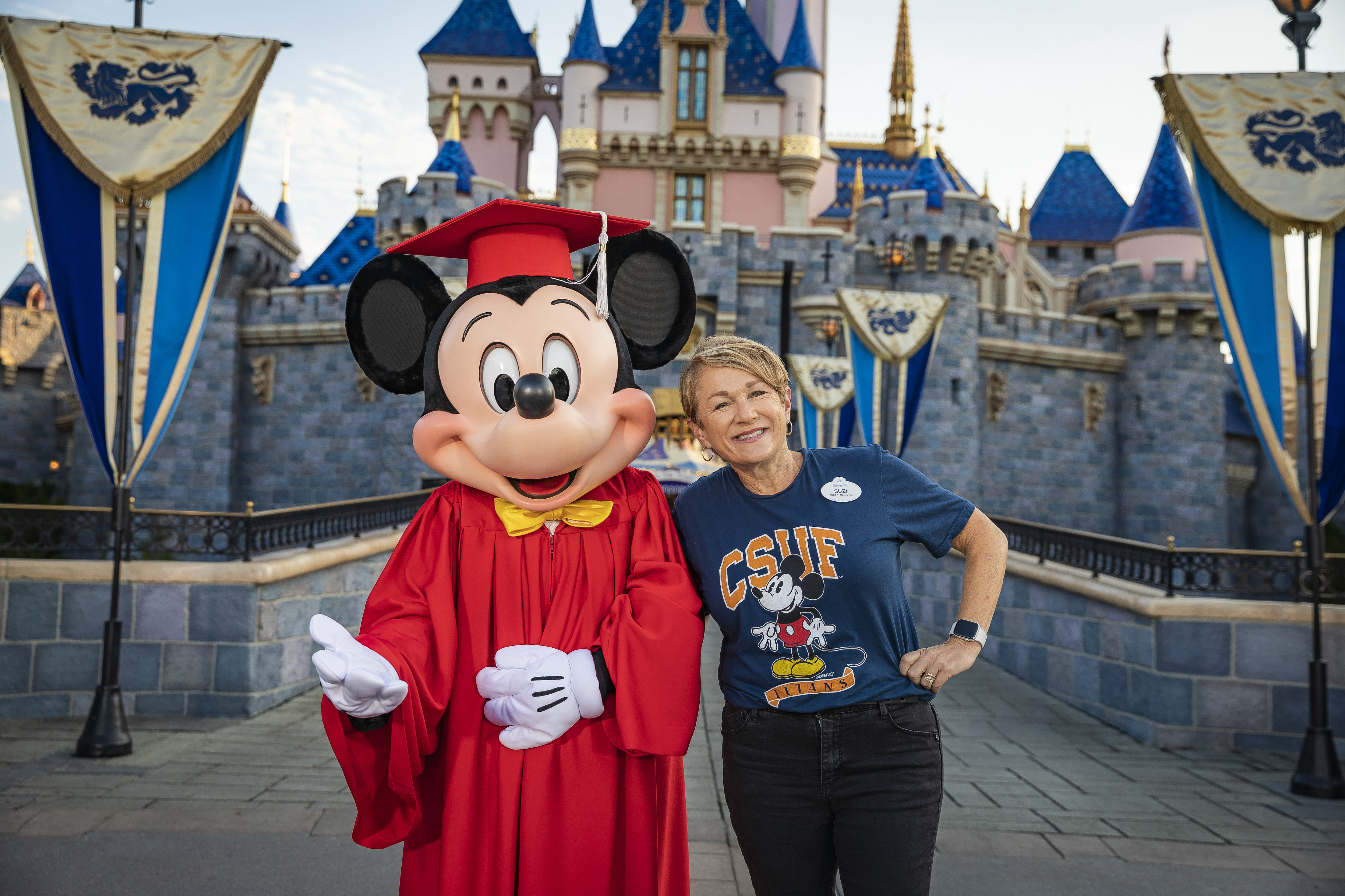 disneyland scholarship program