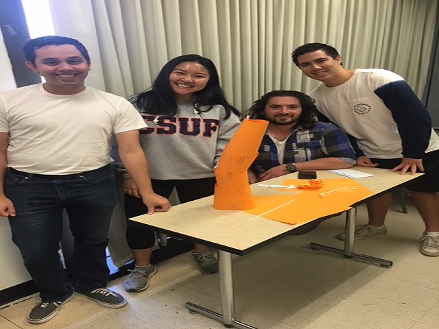 HCOM 333, Fall 2018 Building a Tower Activity